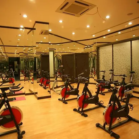 Luxury In Goldcity 15th Floor Apartment